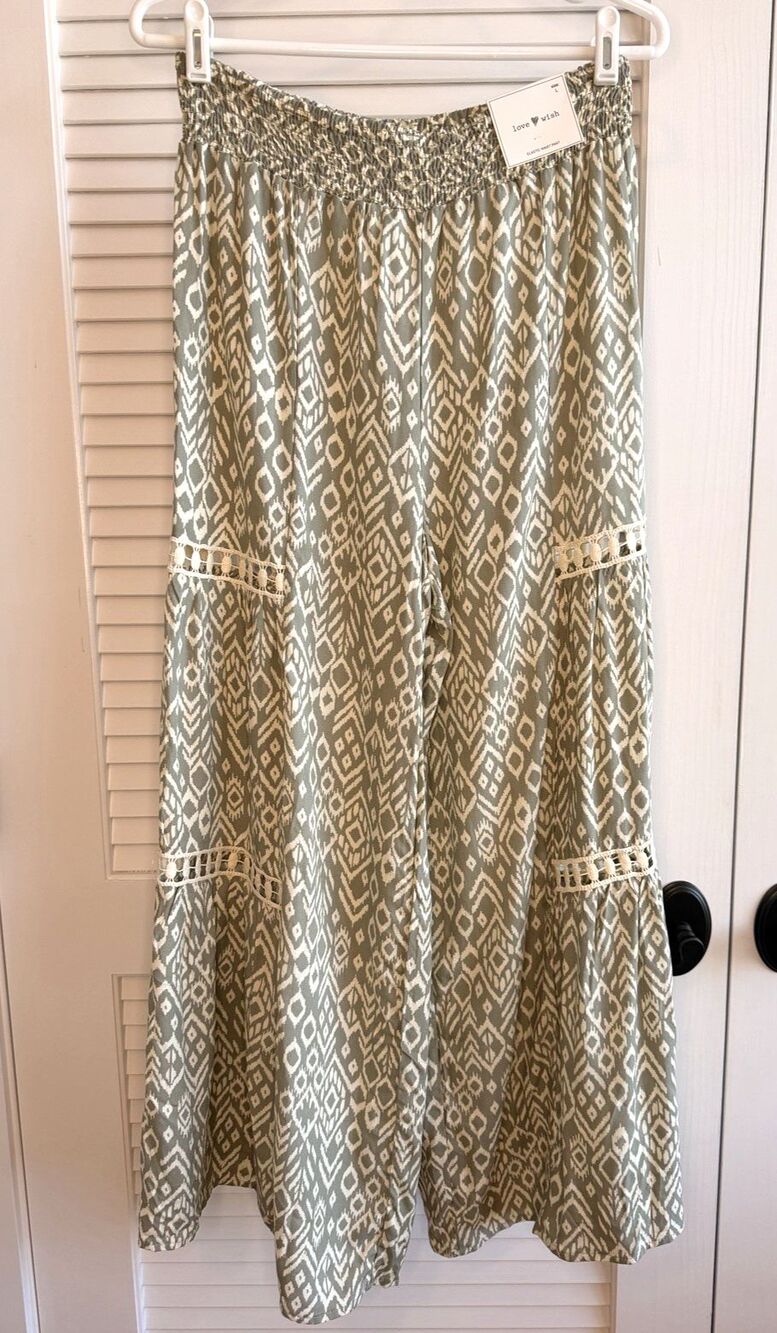 Love Wish Boho Wide Leg Pants Womens L Green Ivory Ikat Smocked Waist NWT